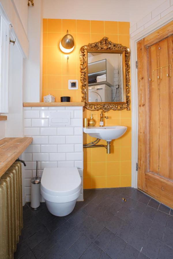 Apartment Peegel In City Center Free Parking Talin Exterior foto